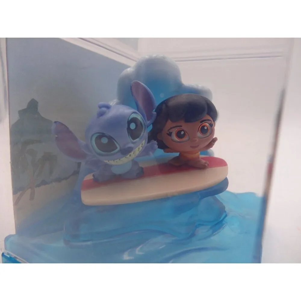 Disney Doorables Lilo & Stitch Movie Moments Series 1 inside case - Picture 6 of 15
